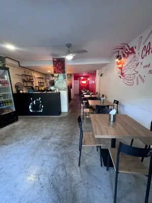 Hamburguesería Barcelona | Zona Estació del Nord | Alto tránsito