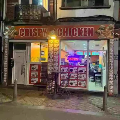 Snack de pollo frito «Crispy Chicken» en traspaso