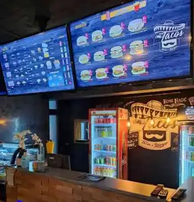 Comida rápida con clientela estable