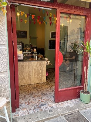 Cafetería Granada centro | Alquiler 435 € | Totalmente equipada