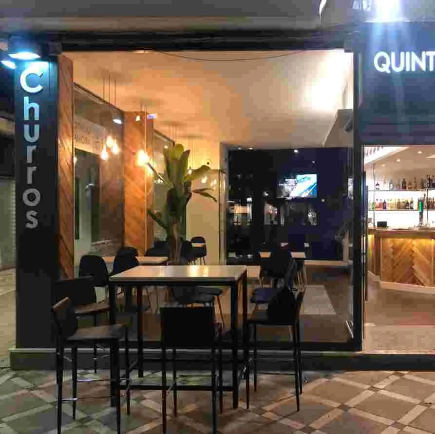 Cafetería–Churrería en traspaso en pleno centro de Jaén