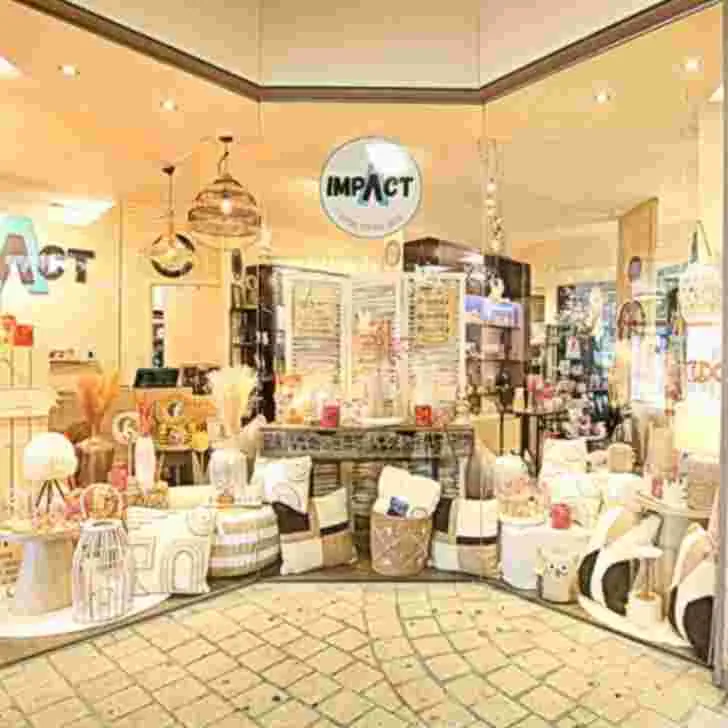 Tienda de decoración y regalos en venta | Galería comercial