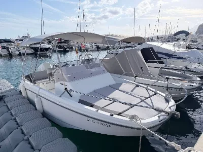 Alquiler de barcos en Altea | Barco Beneteau en Lista 6ª | Ventas directas
