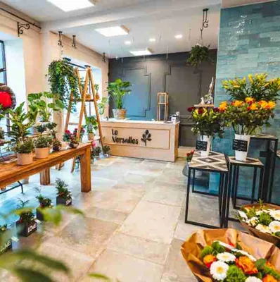 Floristería reconocida en traspaso | Contratos profesionales + stock + furgoneta