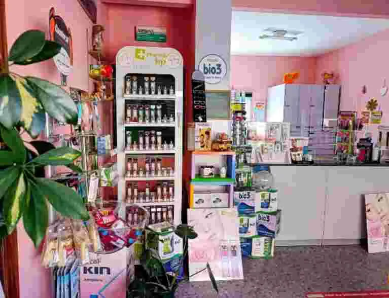 Farmacia rural en venta | Norte de Cáceres | Negocio estable