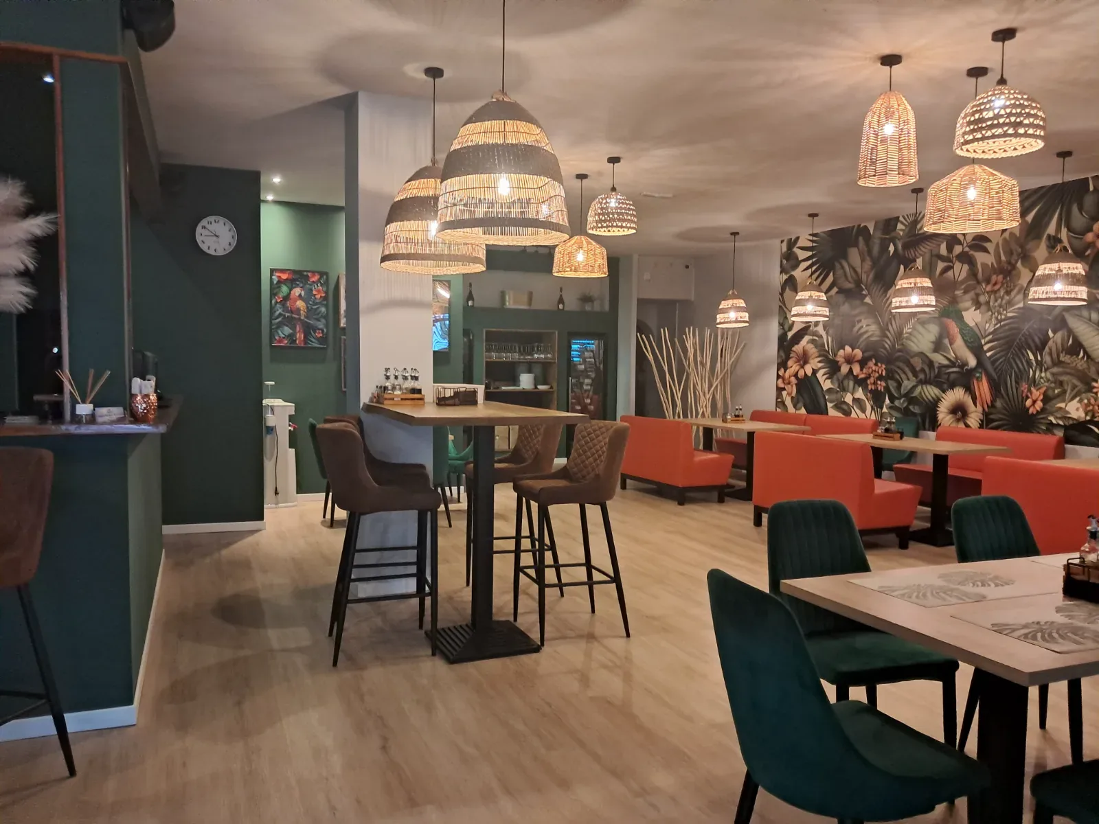 Restaurante en Mojácar Playa | Primera línea de playa | Excelente zona turística — photo 1